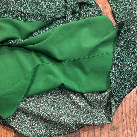 Sanctuary - Anthropology Stay The Night Long Sleeve Wrap Dress Emerald Leo Sz 2 - Picture 10 of 12